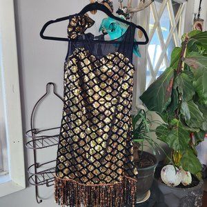 Unlabeled Tap/Jazz/Dance Flapper Costume, Size Adult Small, Gold Sequin & Black